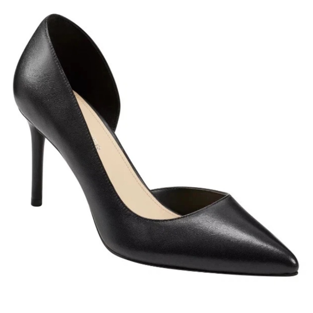 Marc Fisher Meryl Pumps
Size 7.5